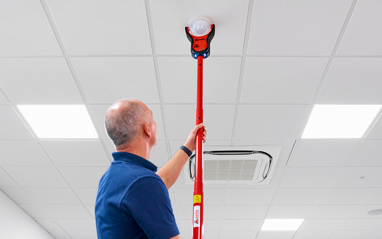 Solo 365 - Smartest way to test smoke detectors
